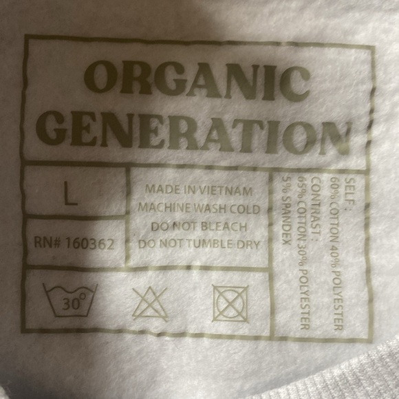 🆕 Organic generation feeling lucky sweatshirt junior size large - Picture 3 of 10